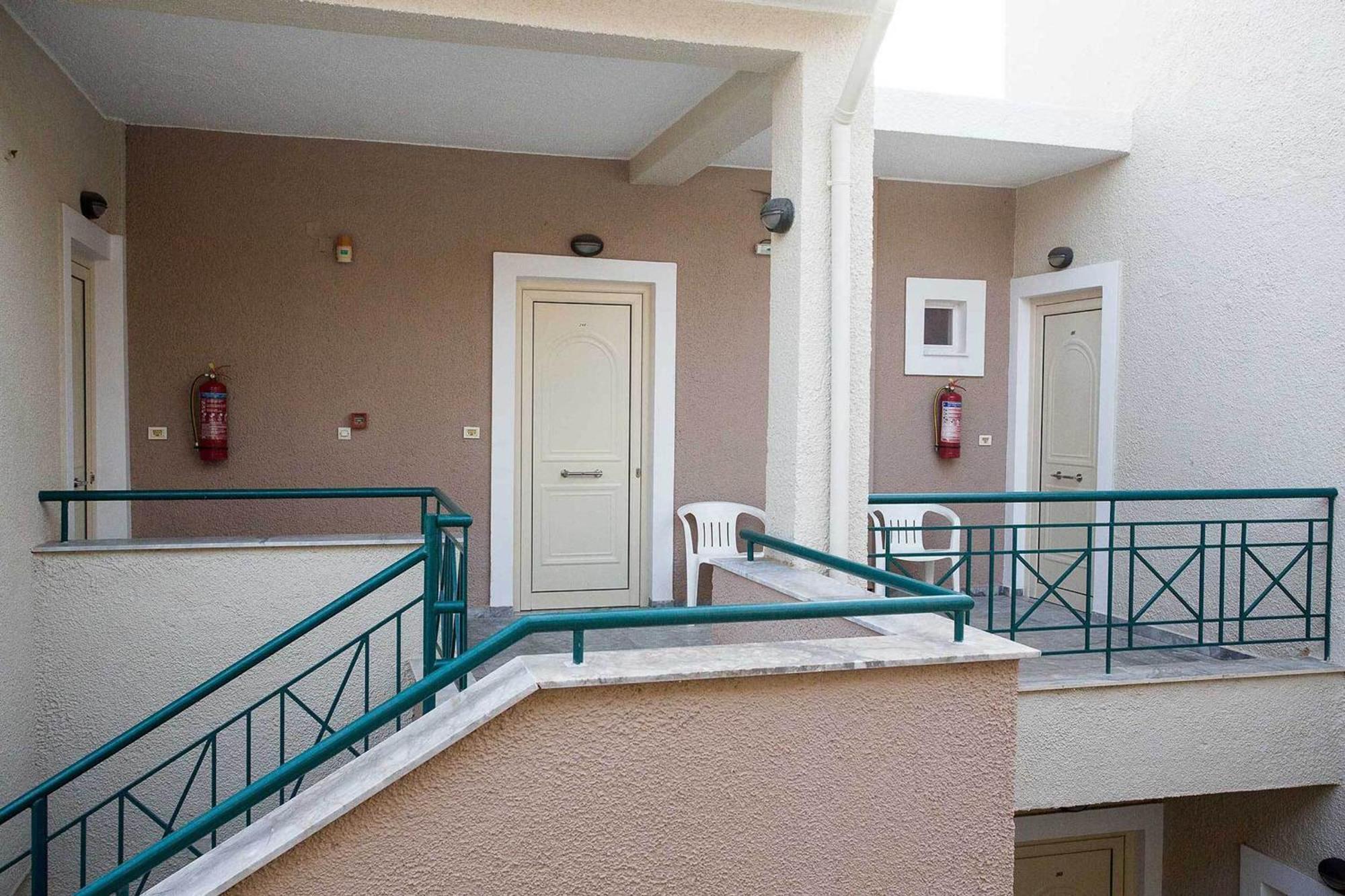 Hotel apartamentowy Remvi - Stoúpa
